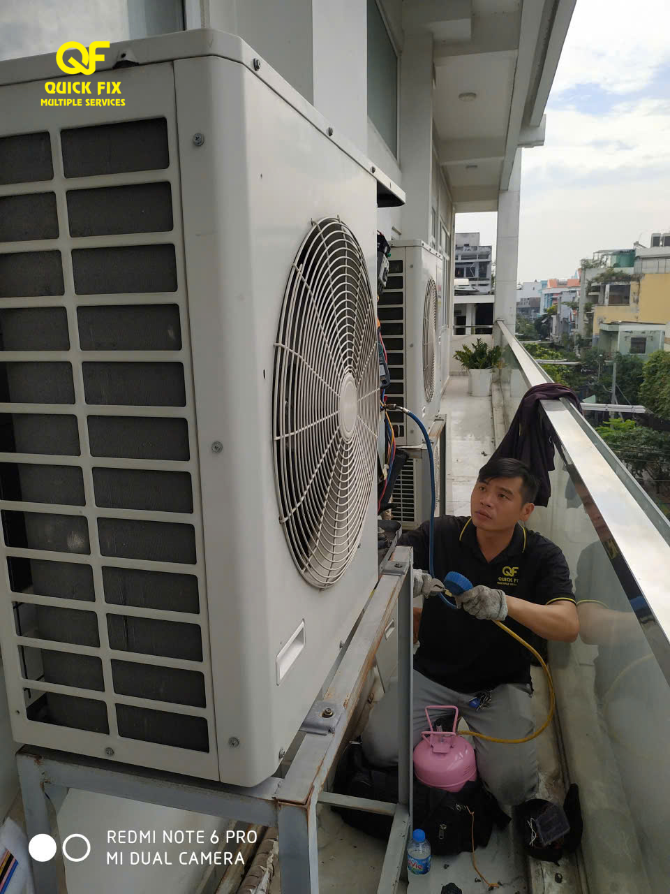 Thu Mua Điều Hòa Cũ Tại Tân Phú: Tự Tháo Tận Nhà, Giá Cao