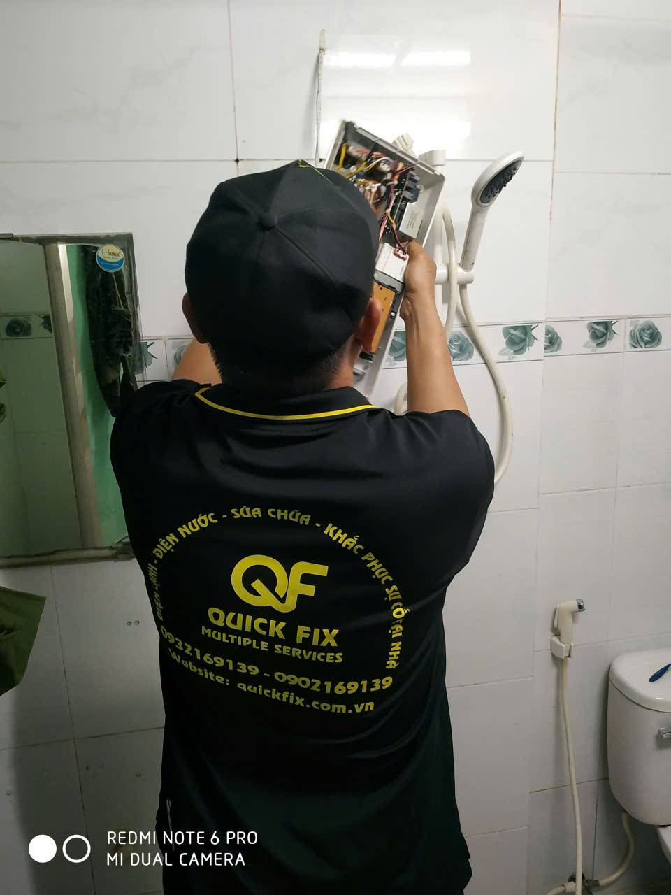 Báo Giá Sửa Máy Nước Nóng, Máy Sấy Quần Áo – QuickFix Hỗ Trợ Tận Nơi