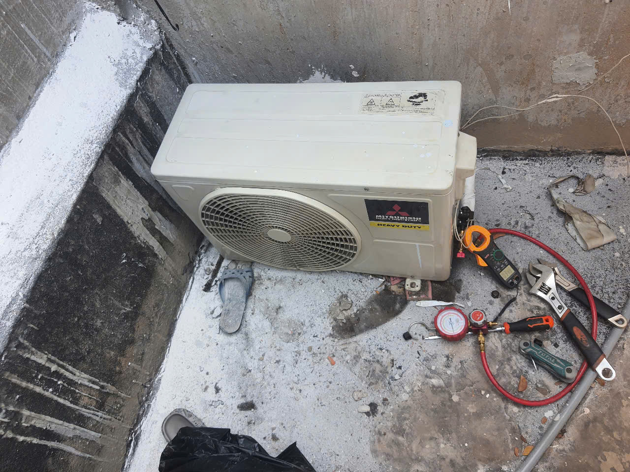 Tháo lắp - vệ sinh - sửa chữa máy lạnh Quận Bình Tân | 0902.169.139