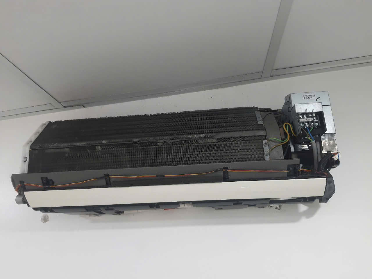 Địa chỉ sửa máy lạnh quận Tân Bình【Đại 0932.169.139】Quick Fix