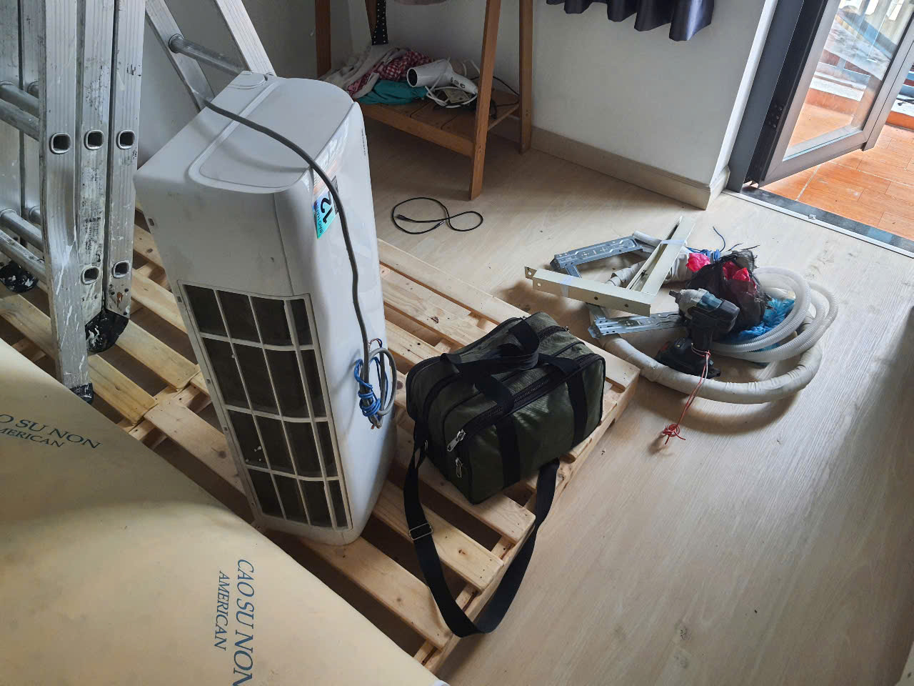 Sửa Máy Lạnh Chảy Nước, Kêu To các Phường ở Tân Bình HCM, Gọi 0932.169.139