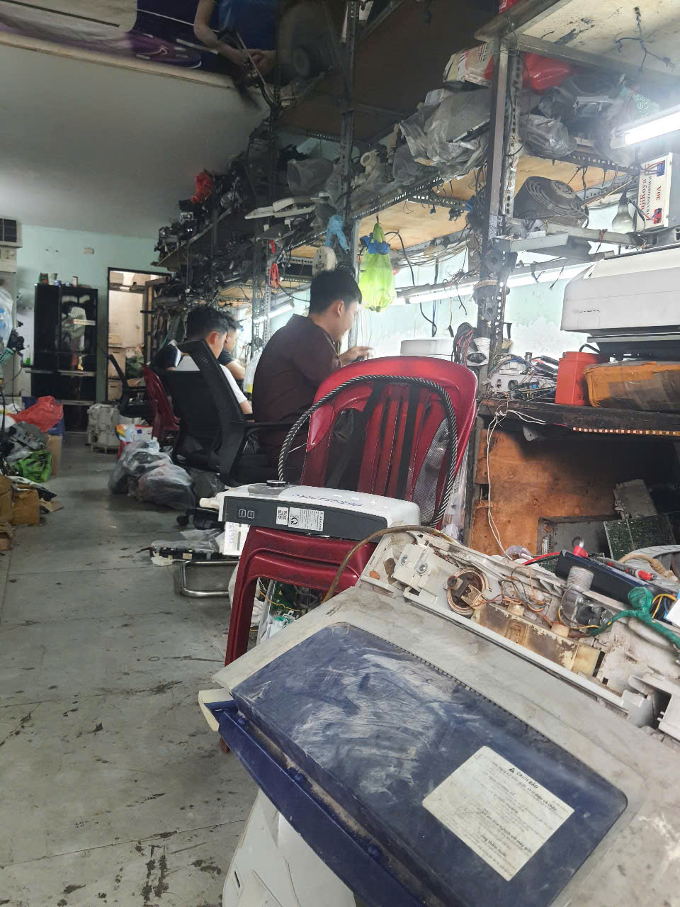 Thu Mua Máy Lạnh Cũ TPHCM Giá Cao Nhất - Tự Tháo Dỡ Trực Tiếp