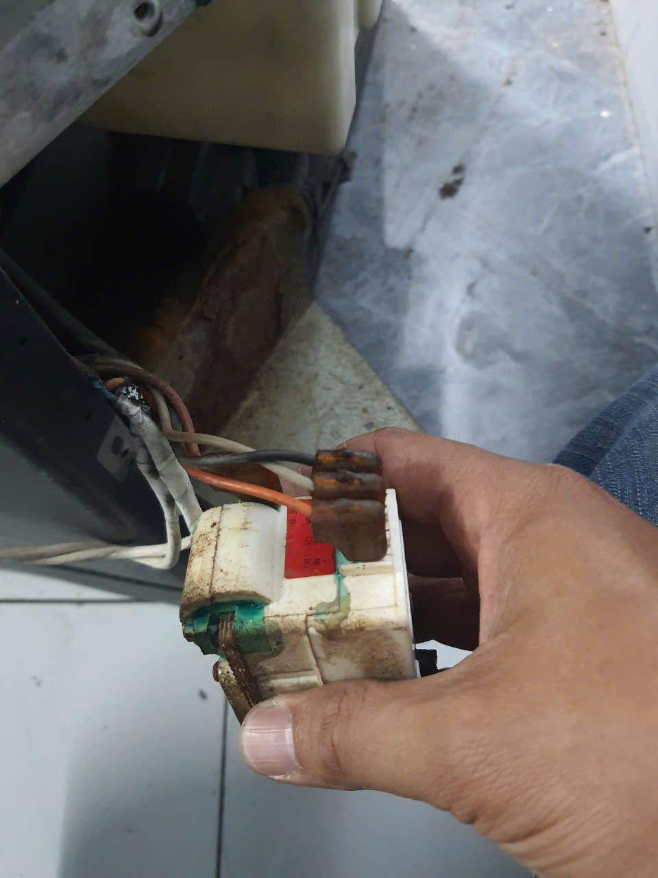 Sửa Tủ Lạnh Không Lạnh, Không Đông Đá Quận 3 TP.HCM