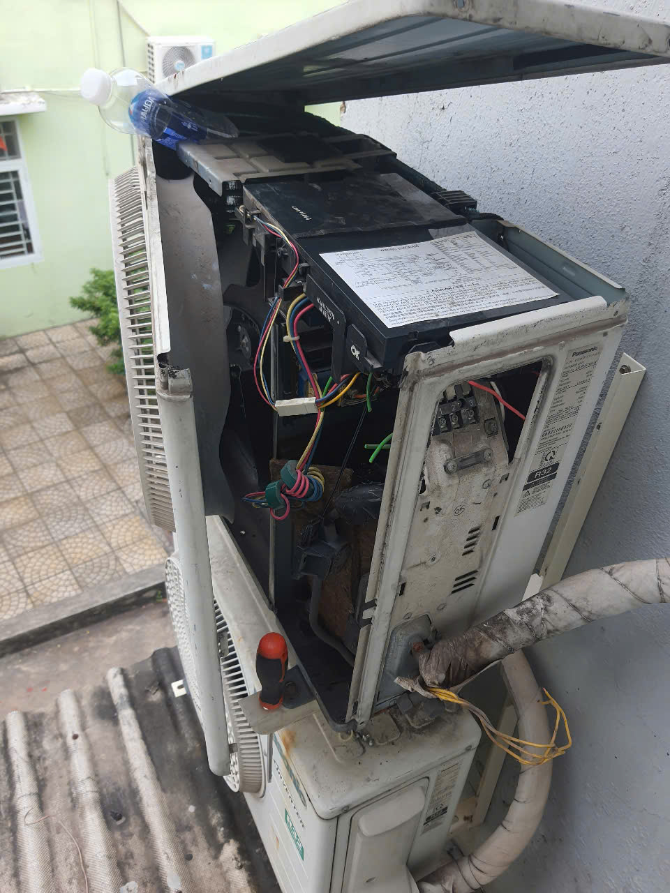 #1 Chi phí sửa máy lạnh tại quận Tân Bình HCM là bao nhiêu? ĐIỆN LẠNH QUICK FIX