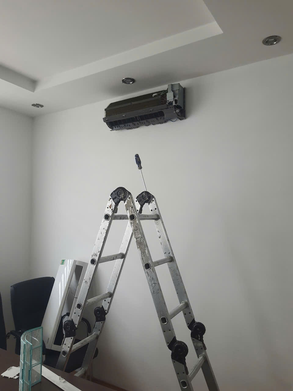 Tại Sao Nên Chọn QuickFix Khi Sửa Máy Lạnh, Tủ Lạnh, Máy Nước Nóng?