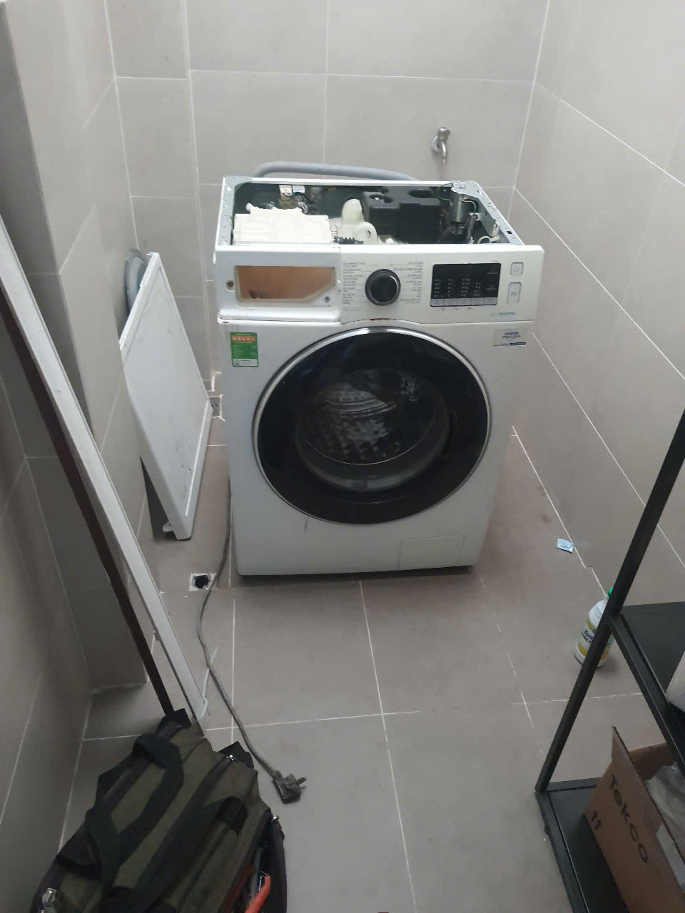 Chuyên Vệ Sinh Máy Giặt Quận Tân Bình TPHCM-Quy Trình Chuẩn, Giá Rẻ, Uy Tín