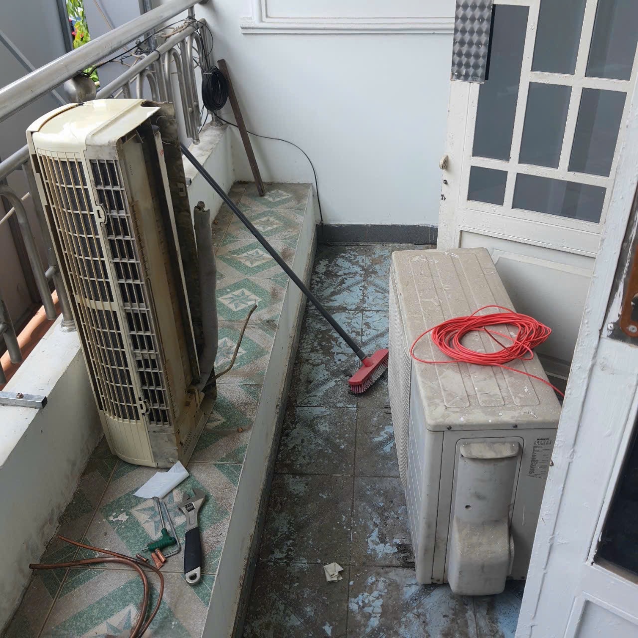 Thu Mua Máy Lạnh Cũ Gò Vấp Giá Cao: Nhận Hư Hỏng