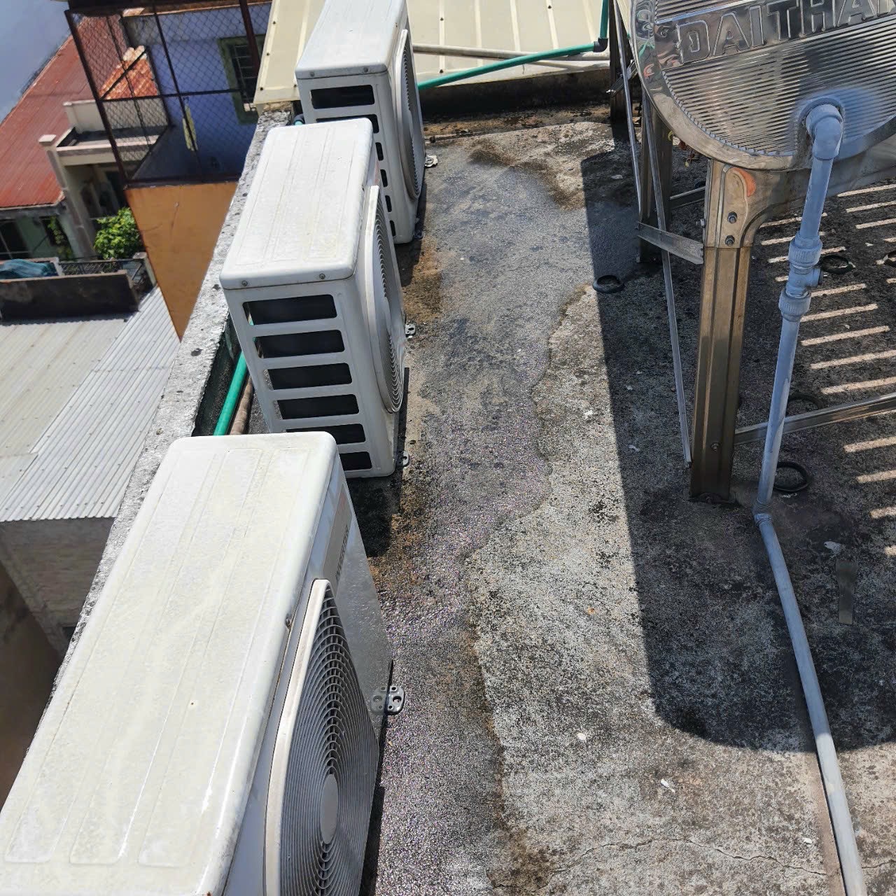 Thu Mua Máy Lạnh Cũ Tại Tân Phú: Bán Khi Chuyển Nhà, Trả Tiền Mặt