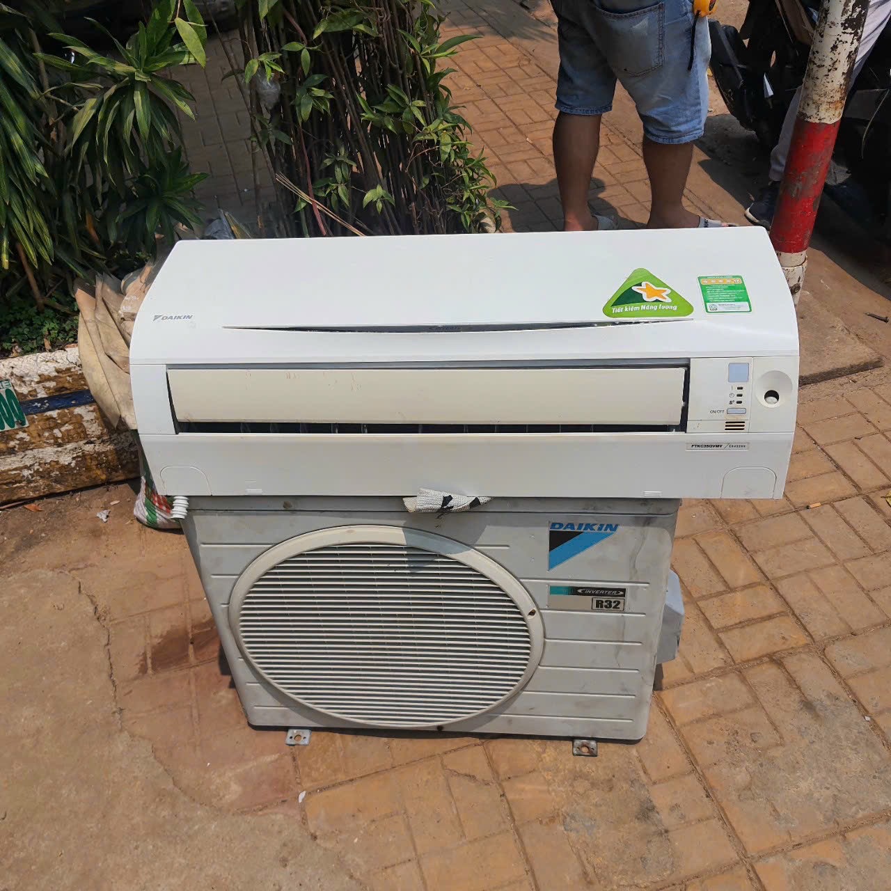 Thanh Lý Máy Lạnh Cũ Quận Bình Thạnh Giá Cao #TOP1 - Thu Mua Tận Nơi