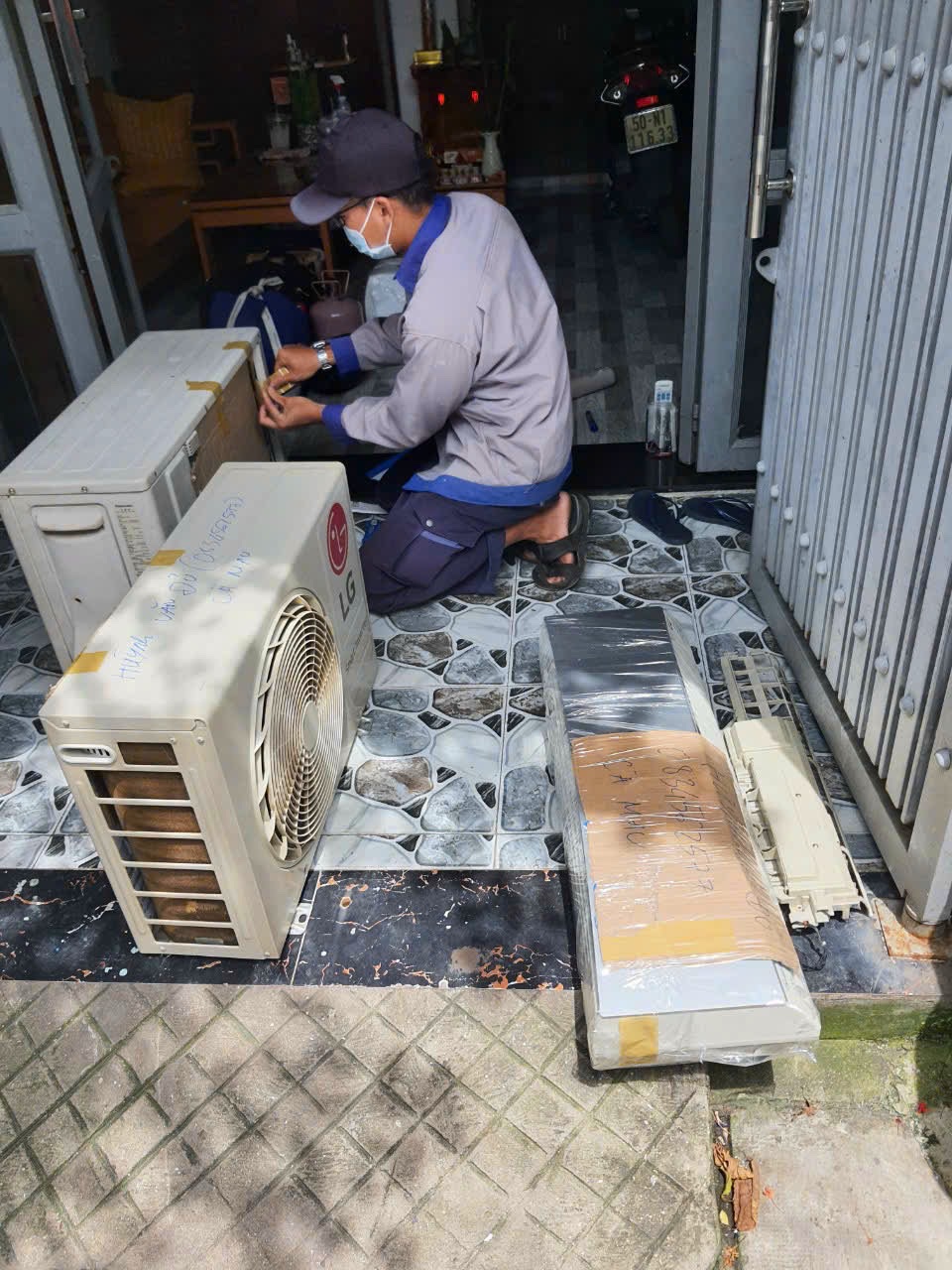 Thanh Lý Máy Lạnh Cũ Công Ty TPHCM: Khảo Sát Tận Nơi 30P