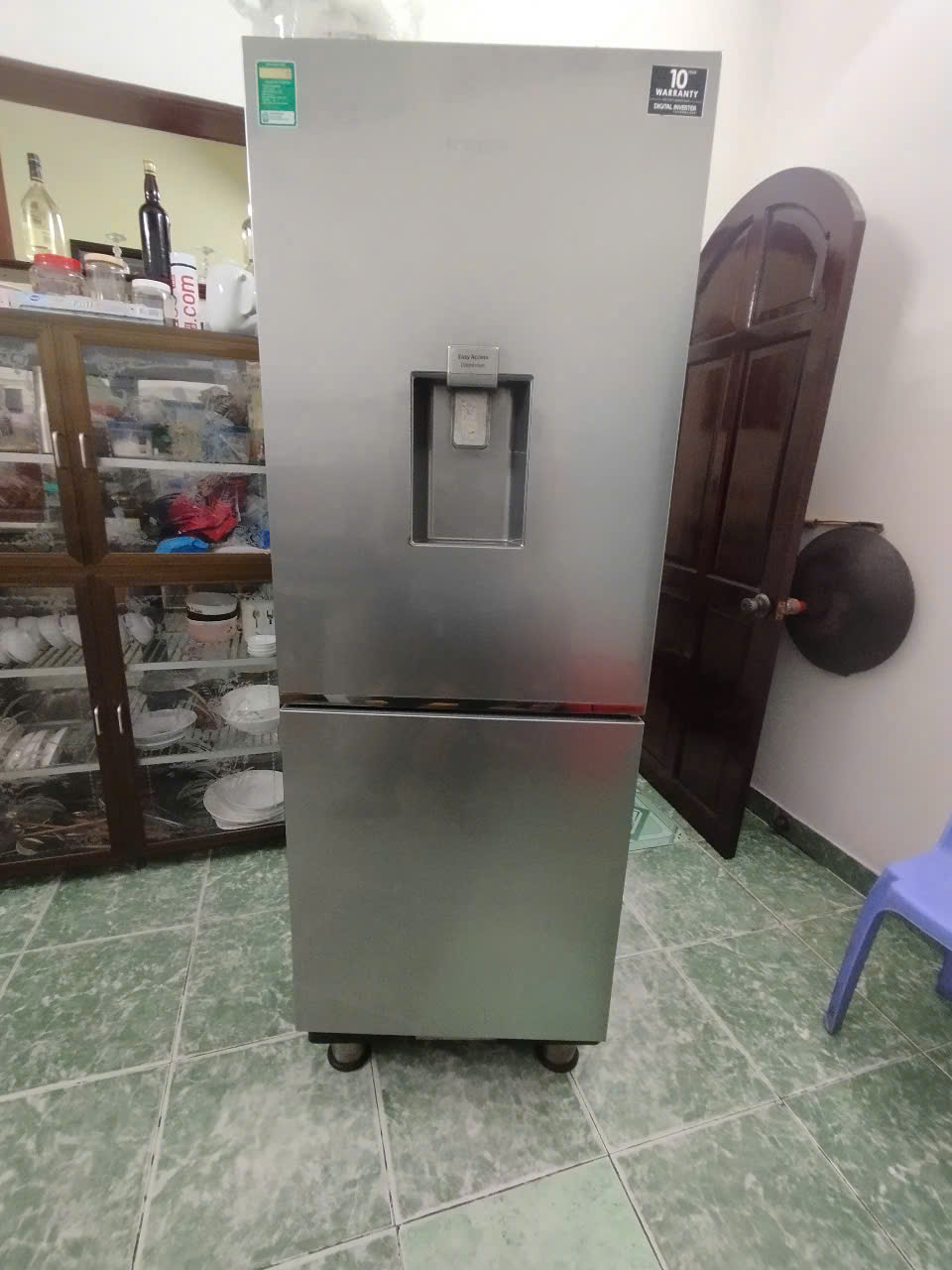 Tủ lạnh là thiết bị thiết yếu trong mọi gia đình, giúp bảo quản thực phẩm tươi ngon và kéo dài thời gian sử dụng -   Dấu hiệu nào cho thấy tủ lạnh đang bị hư hỏng? ĐIỆN LẠNH QUICK FIX