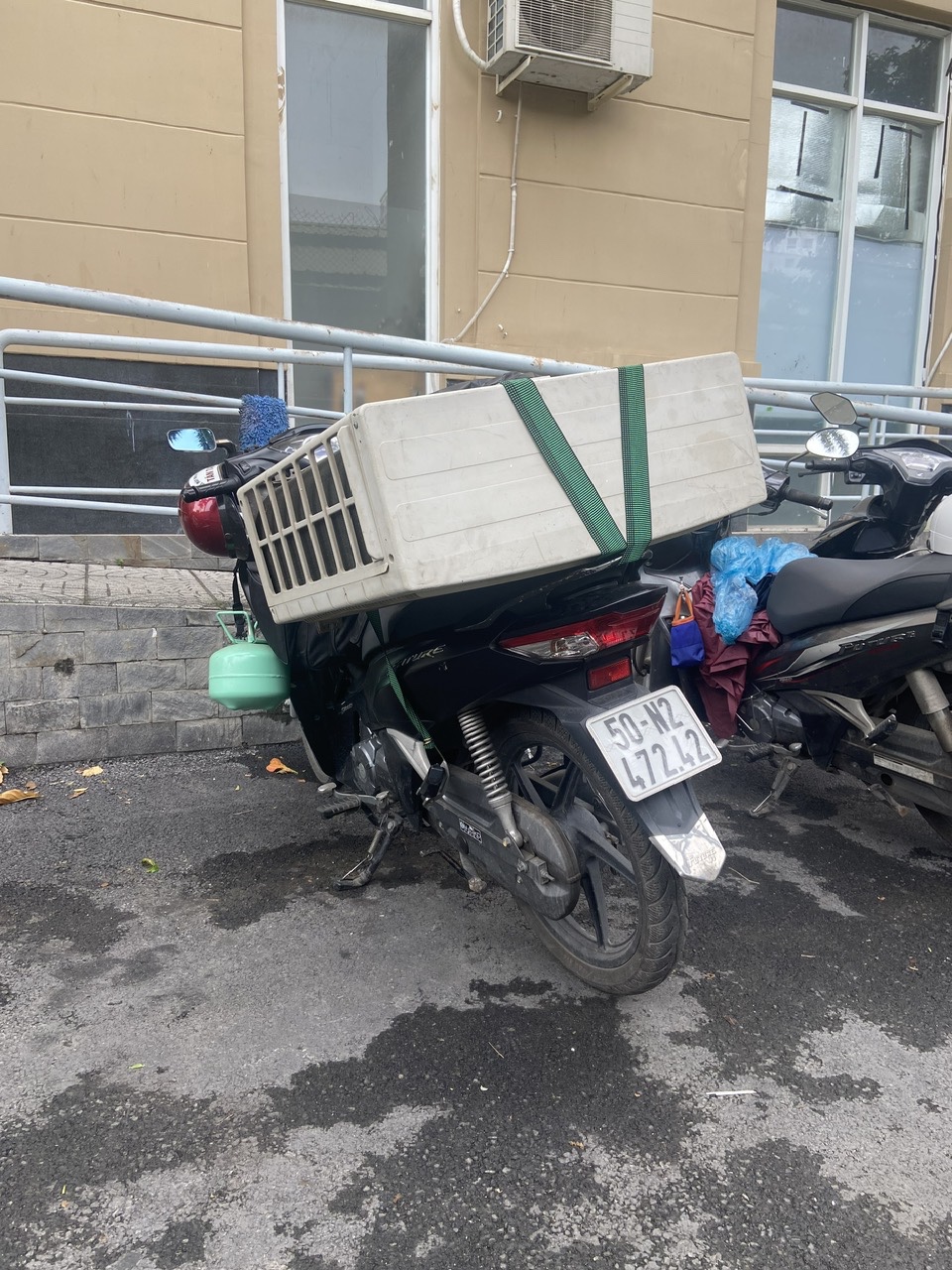 Dịch Vụ Thu Mua Máy Lạnh Cũ Quận 2 HCM Giá Cao 【Đại 0932.169.139】