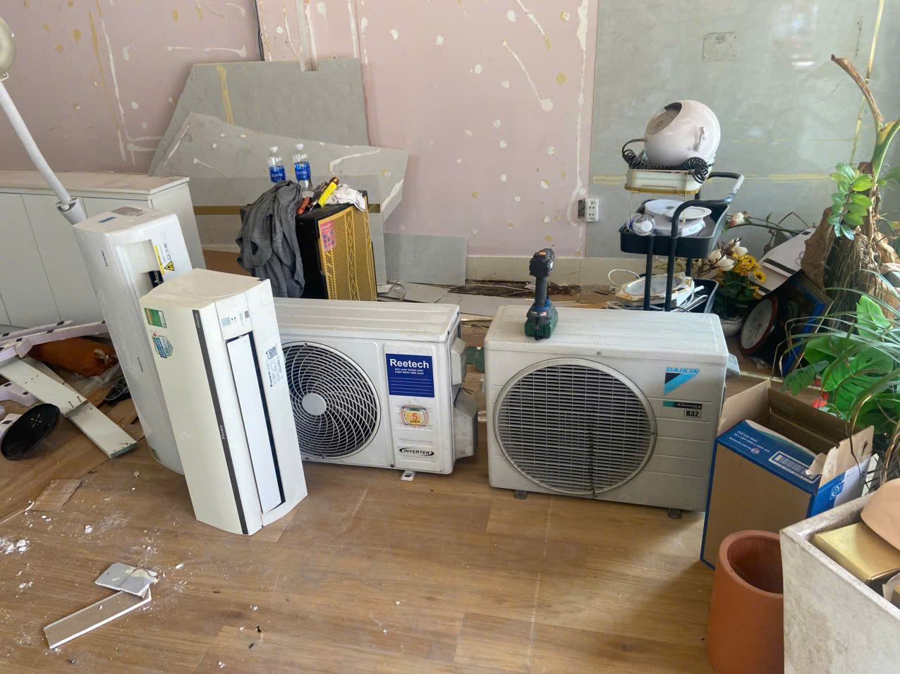 Thu Mua Máy Lạnh Cũ Quận Tân Bình - Giải Pháp Thanh Lý Nhanh #TOP1