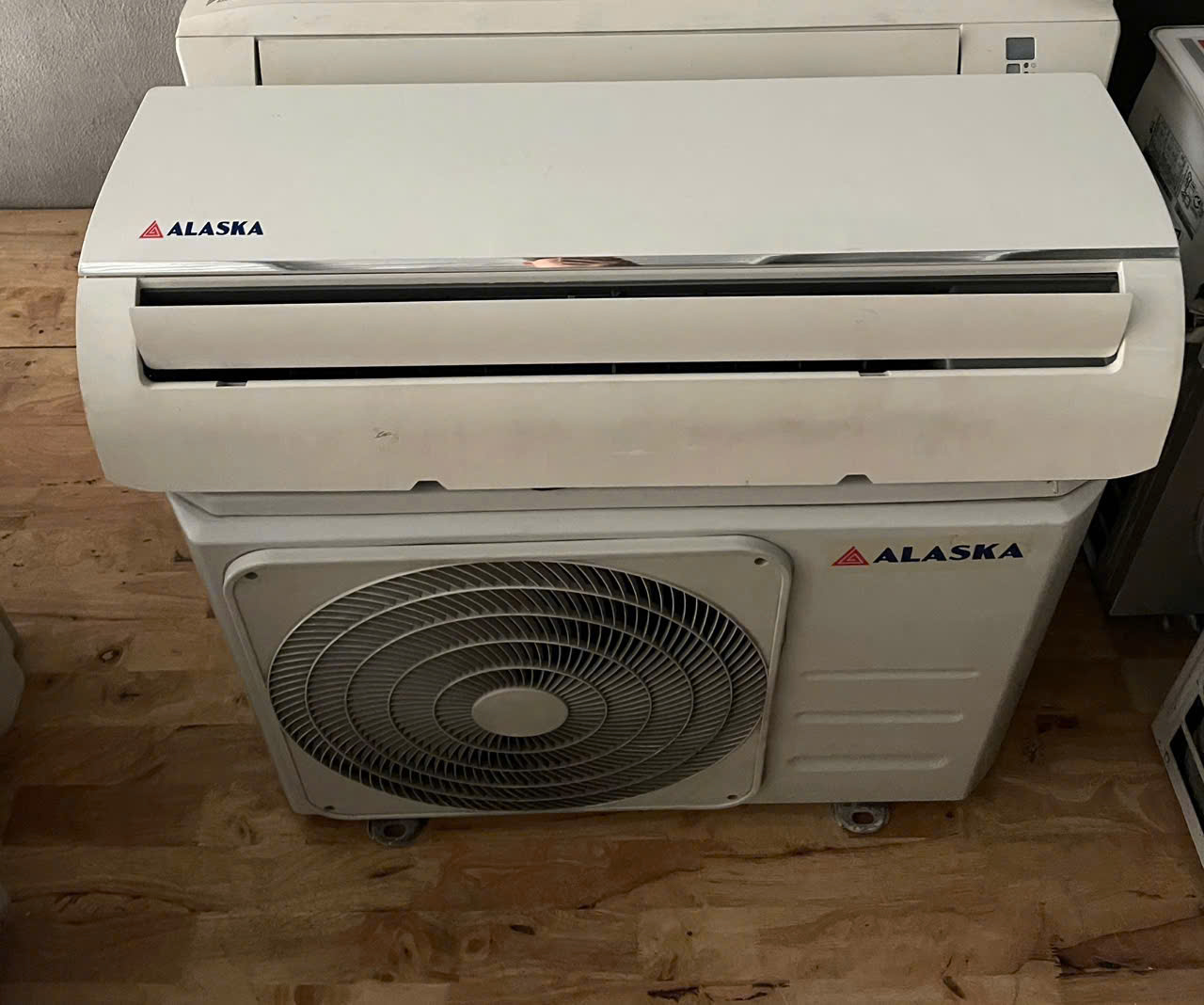 Thu mua máy lạnh tận nơi tại TPHCM