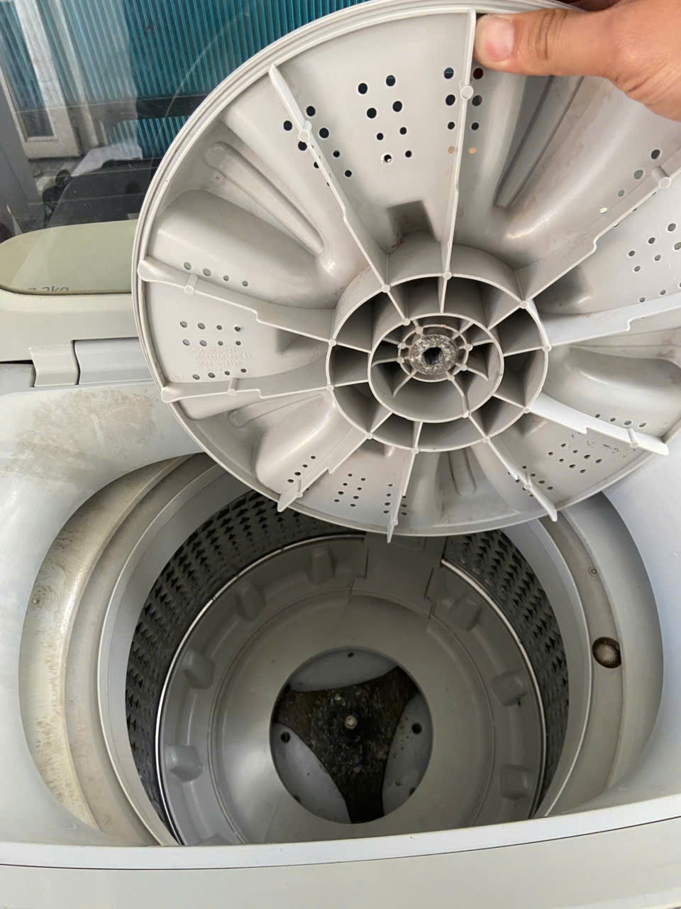 Dịch Vụ Vệ Sinh & Sửa Máy Giặt Chuyên Nghiệp 【Thay Chảng Ba Máy Giặt 0932.169.139】